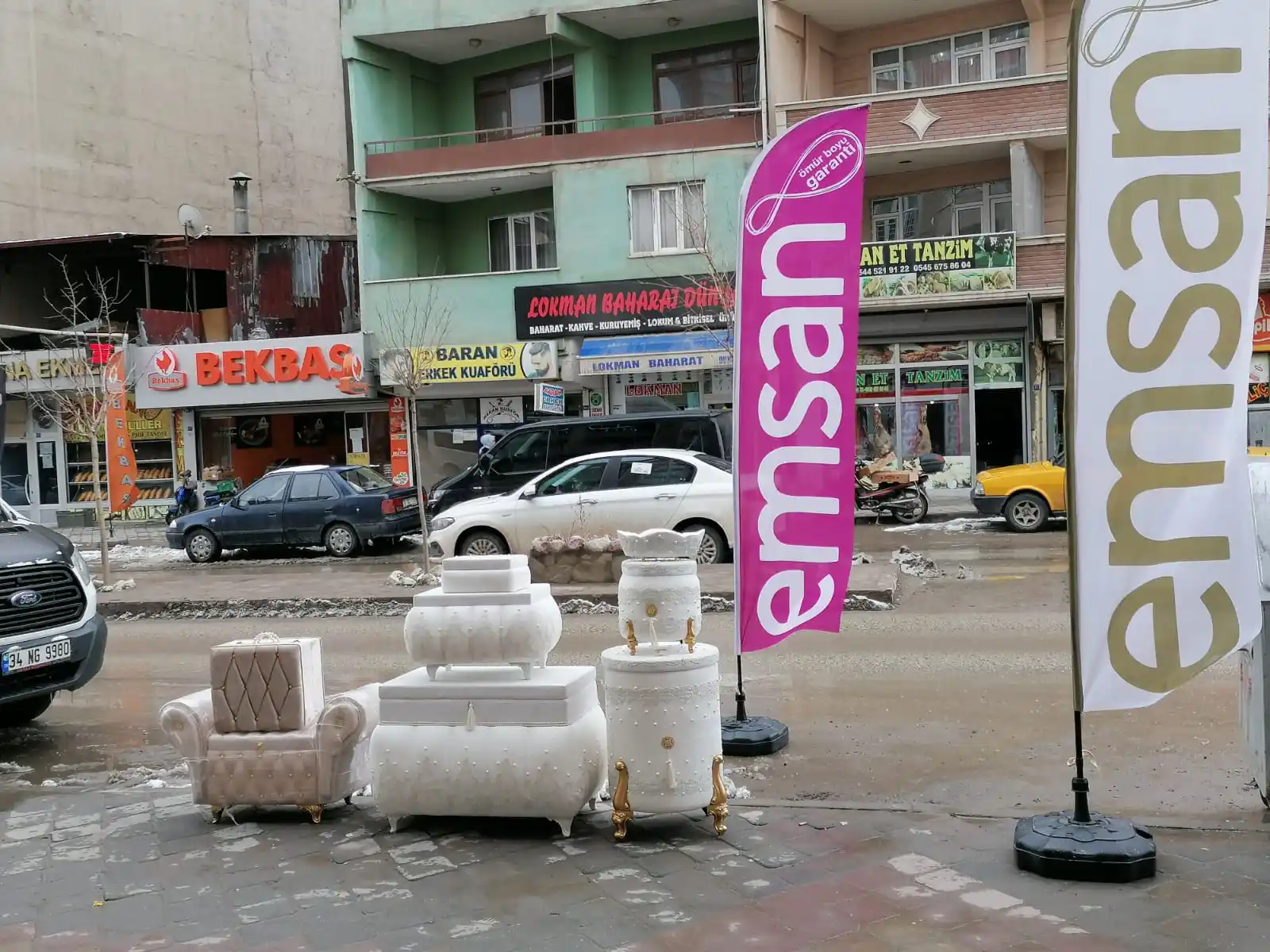 Beyaz Eşyacı Yelken Bayrağı-28